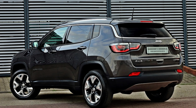 Jeep Compass cena 97900 przebieg: 49000, rok produkcji 2019 z Skawina małe 562